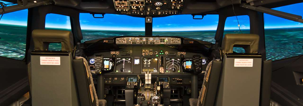 737 Flight Simulator - Megazone Silverdale - Epic deals and last